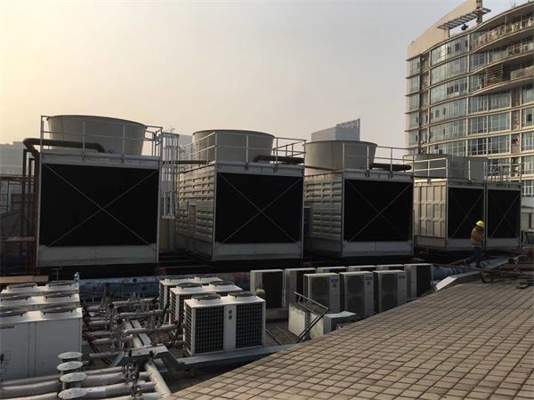 密閉式冷卻塔是如何防范細(xì)菌的侵害的